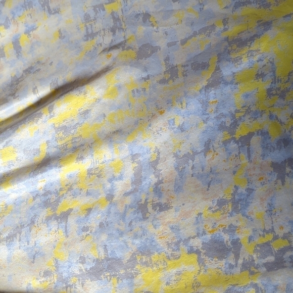 CAbi 100% Silk Sleeveless Blouse Top Buttons at Back - Picture 4 of 11